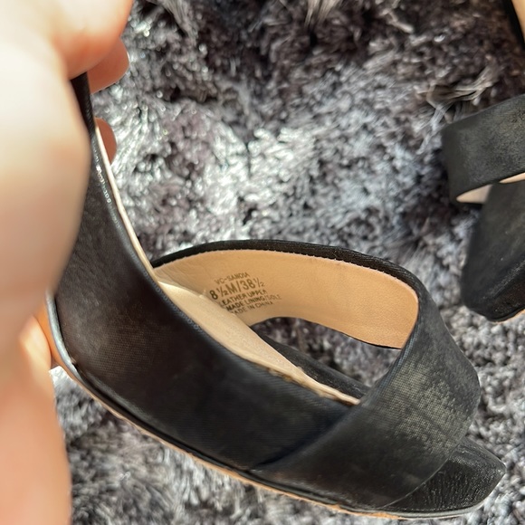 Vince Camuto Stiletto Black Shimmer Glitter Heel - perfect for valentines 💘 - Picture 7 of 7